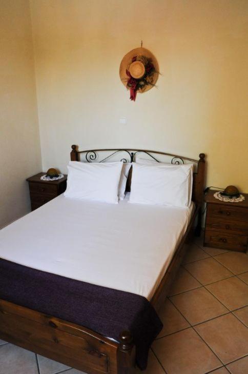 Euktimeno Apartment Вати Екстериор снимка